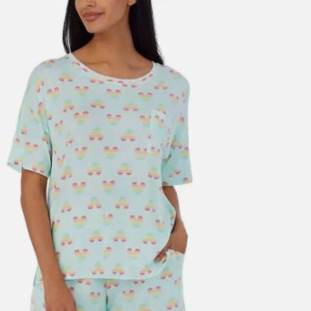 DISNEY Size Medium Rainbow Colorful Mickey Mouse T-Shirt Sleep Loungewear Comfy